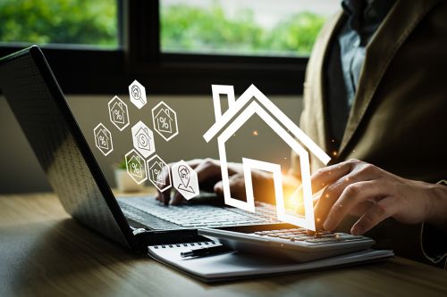 Finanzgericht erkennt Aufwendungen für Immobilien-Seminar als Werbungskosten an